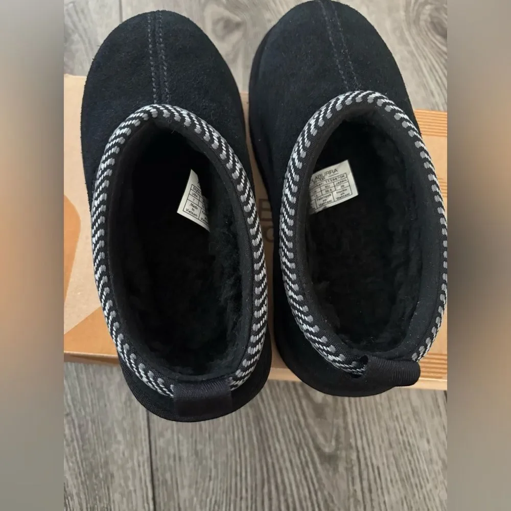 Koolaburra cozy slippers